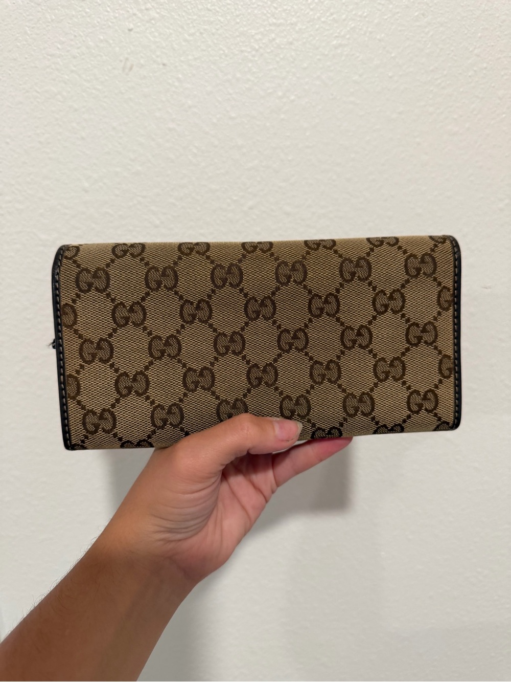 Gucci Tan Brown GG Canvas Continental Wallet with Gold Hardware - Picture 2 of 3